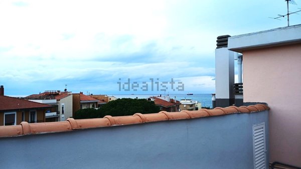 appartamento in vendita a Livorno in zona Montenero