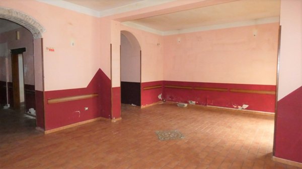 negozio in vendita a Livorno