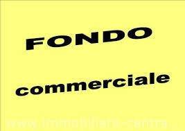 locale commerciale in vendita a Livorno