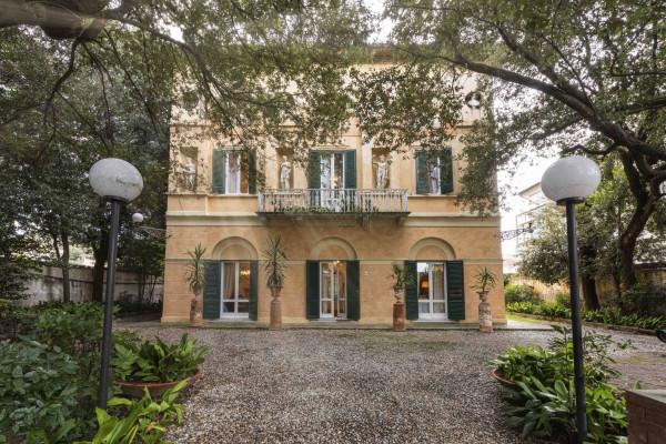 casa indipendente in vendita a Livorno in zona Antignano