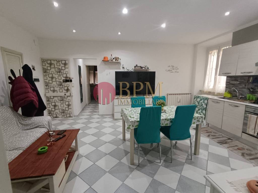 appartamento in vendita a Livorno in zona Centro Città