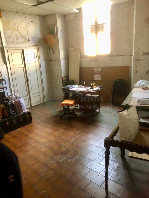ufficio in vendita a Livorno
