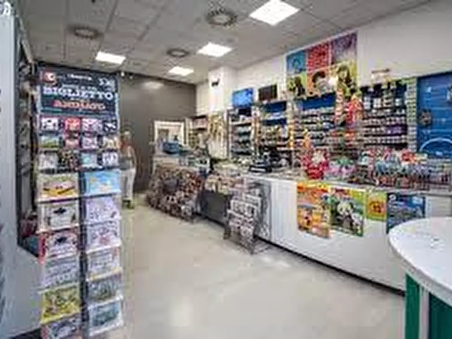 negozio in vendita a Livorno