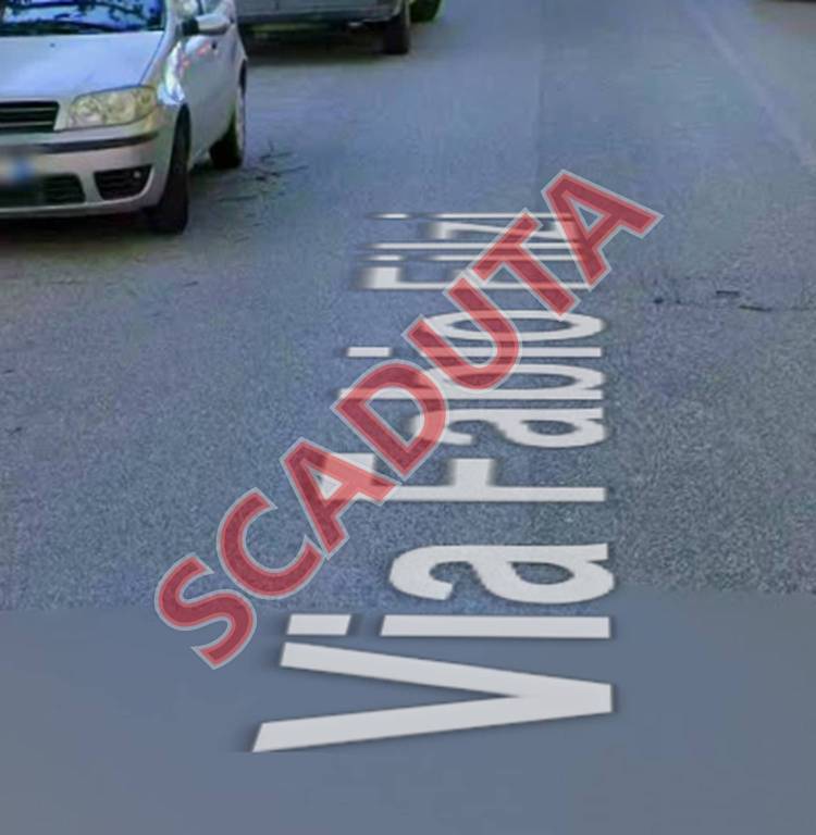 locale commerciale in vendita a Livorno