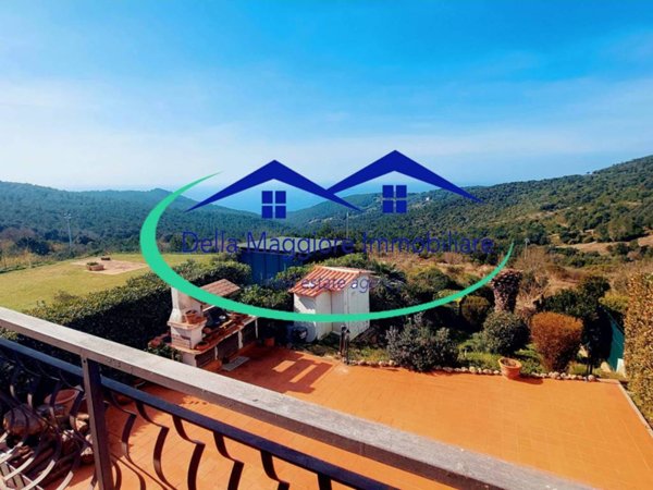 casa indipendente in vendita a Livorno in zona Montenero