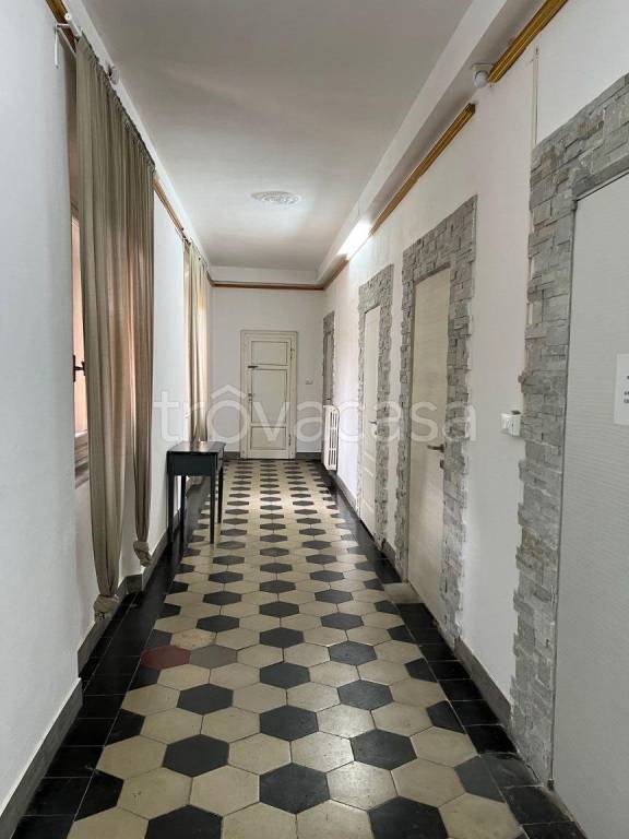 appartamento in vendita a Livorno in zona Ospedale