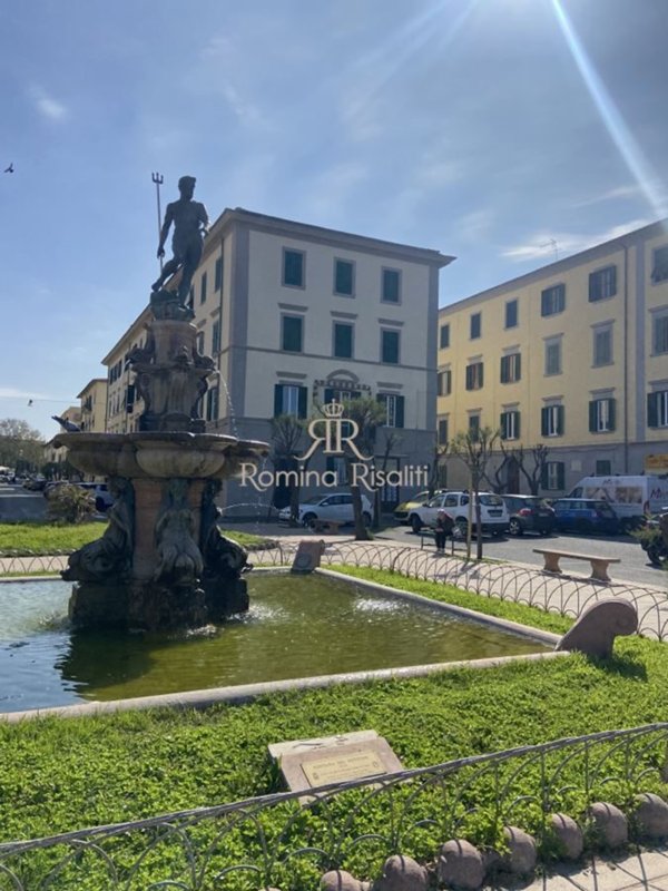 appartamento in vendita a Livorno in zona Lungomare