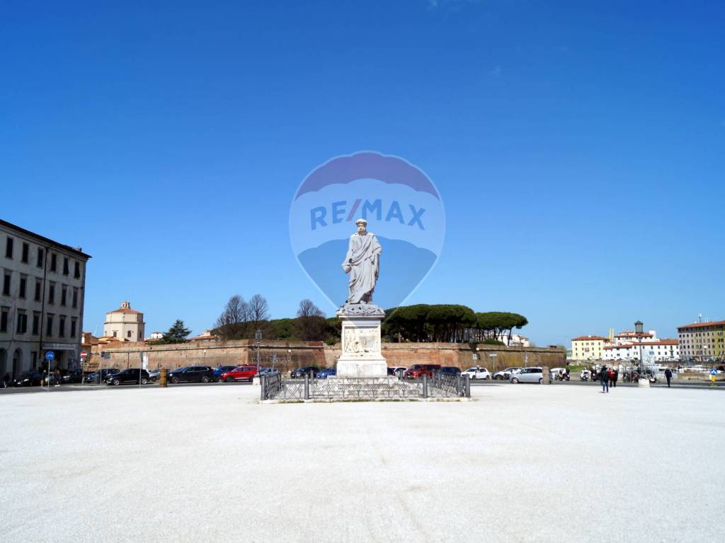 attico in vendita a Livorno in zona Centro Città