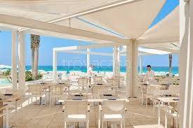 negozio in vendita a Livorno in zona Quercianella