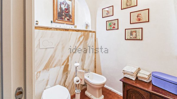 casa indipendente in vendita a Livorno in zona Montenero
