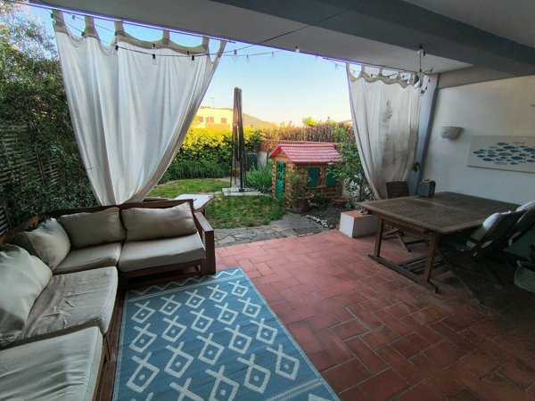 appartamento in vendita a Livorno in zona Montenero