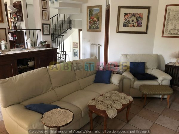 casa indipendente in vendita a Livorno in zona Montenero