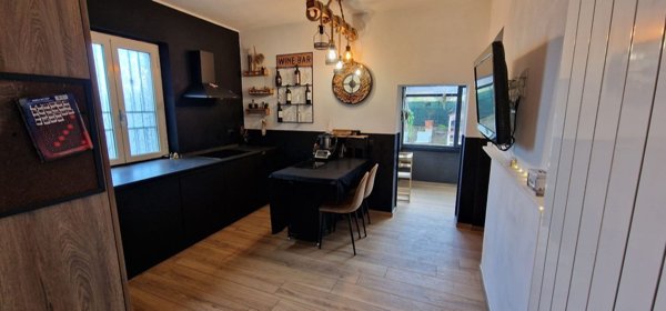 casa indipendente in vendita a Livorno in zona Castellaccio