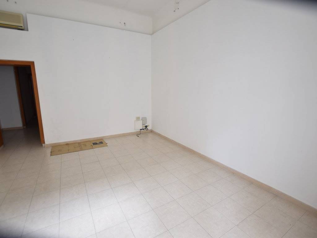 negozio in vendita a Livorno