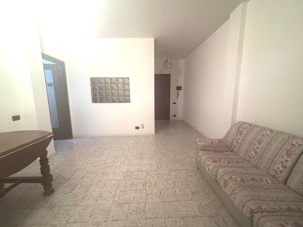 appartamento in vendita a Livorno in zona Montenero