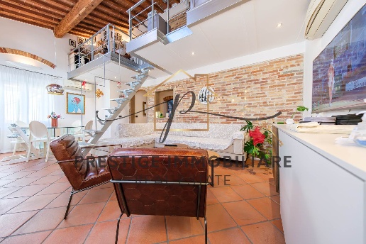 appartamento in vendita a Livorno in zona Ardenza