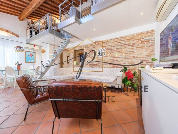 appartamento in vendita a Livorno in zona Ardenza