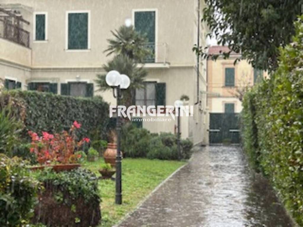 appartamento in vendita a Livorno in zona Stazione