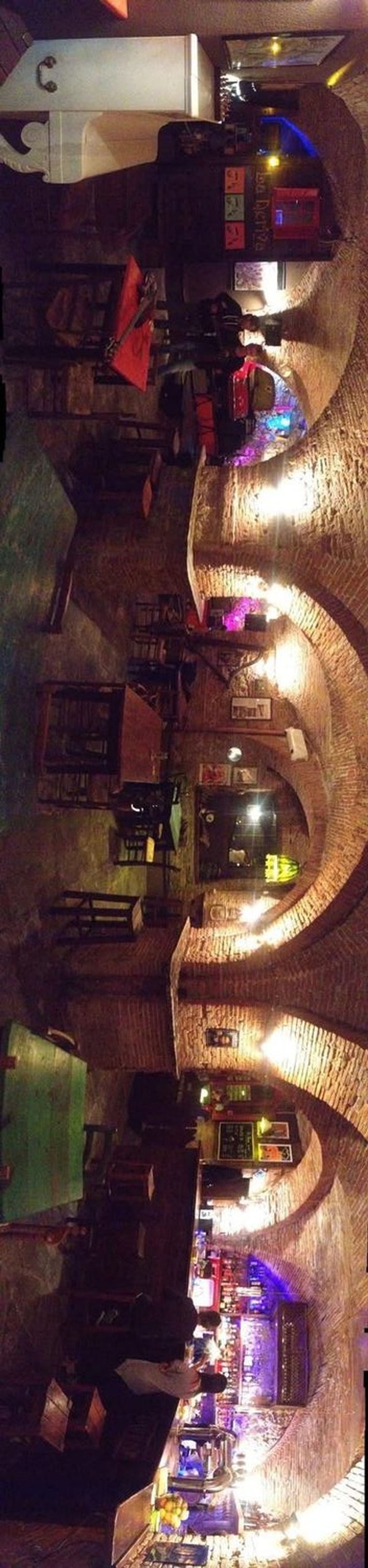 negozio in vendita a Livorno in zona Centro Città