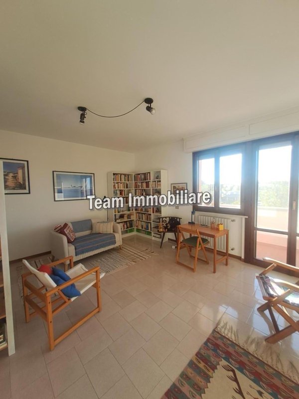 appartamento in vendita a Livorno in zona Limoncino