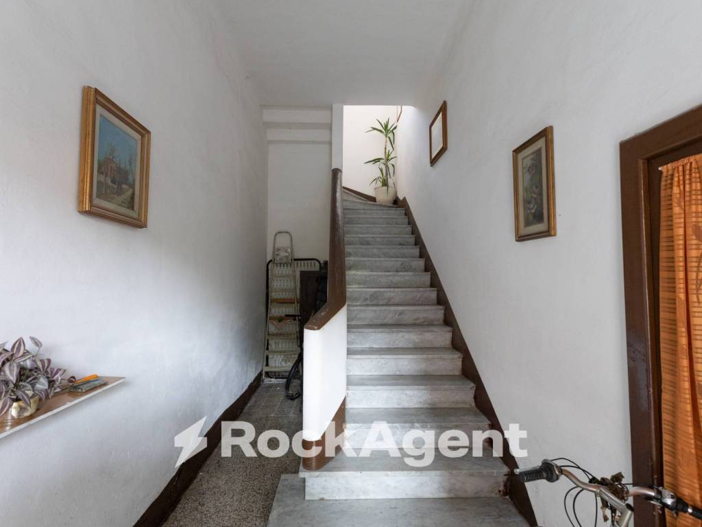 casa indipendente in vendita a Livorno in zona Stazione