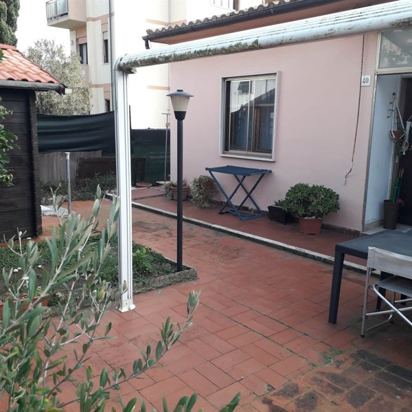 appartamento in vendita a Livorno in zona Ardenza