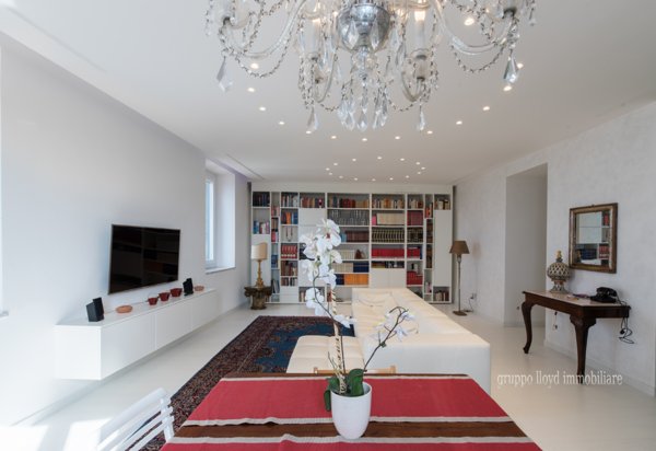 appartamento in vendita a Livorno in zona Antignano