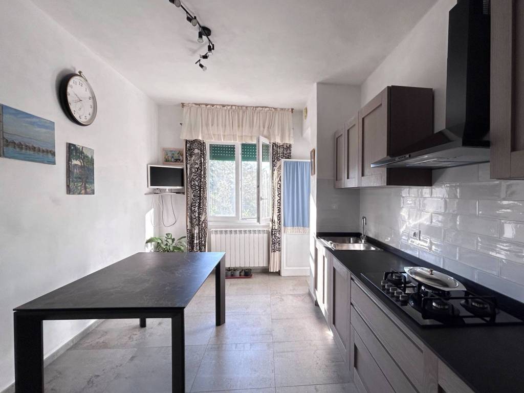 appartamento in vendita a Livorno in zona Ardenza