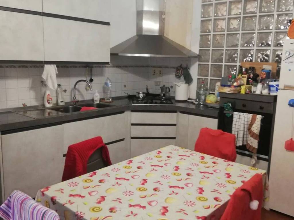 appartamento in vendita a Livorno in zona Montenero