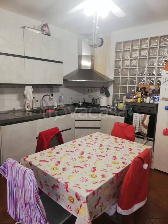 appartamento in vendita a Livorno in zona Quercianella