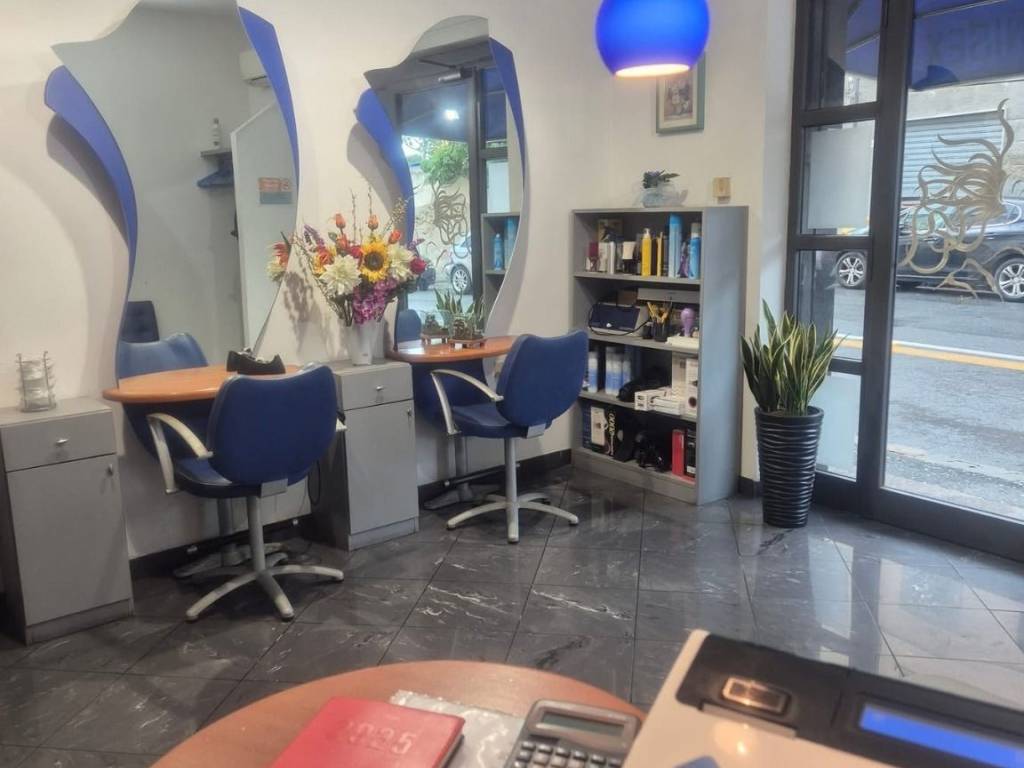 negozio in vendita a Livorno