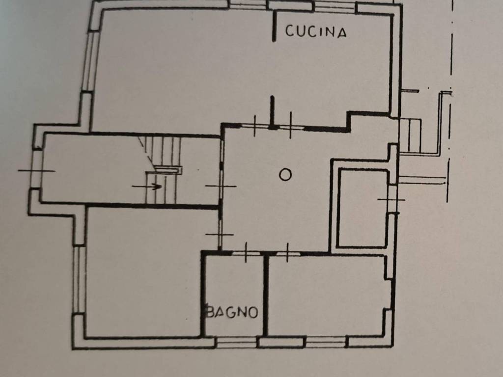 appartamento in vendita a Livorno in zona Ospedale