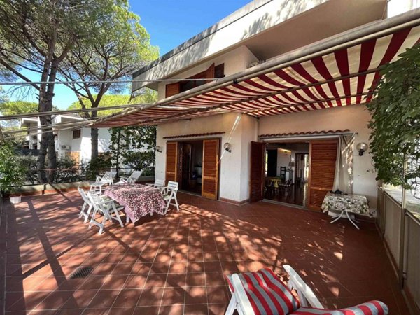 casa indipendente in vendita a Livorno in zona Quercianella
