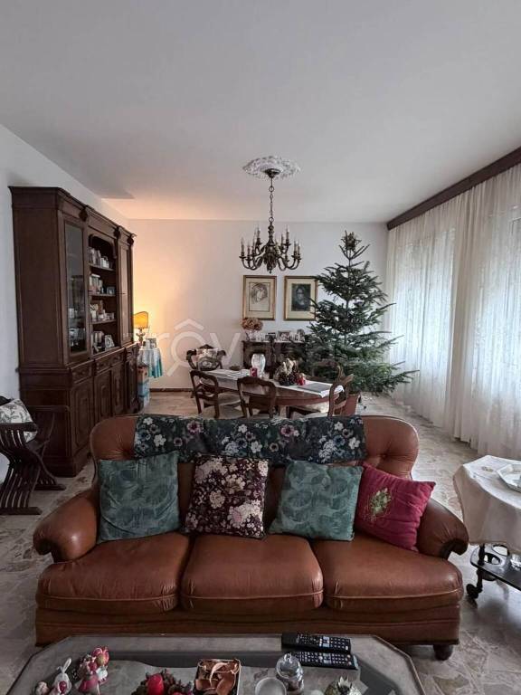 casa indipendente in vendita a Livorno in zona Ardenza