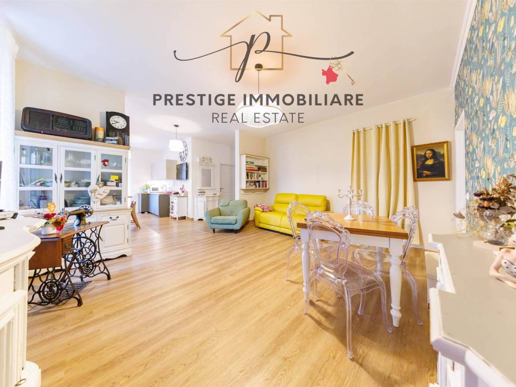 appartamento in vendita a Livorno in zona Lungomare