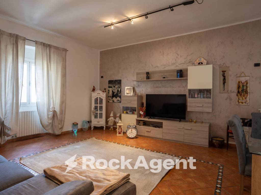 appartamento in vendita a Livorno in zona Ospedale