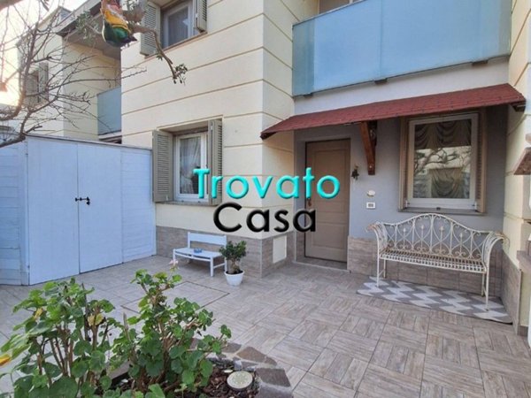 casa indipendente in vendita a Livorno