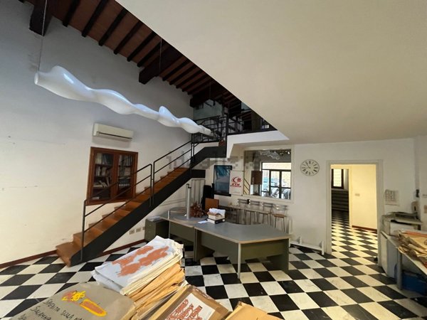 ufficio in vendita a Livorno