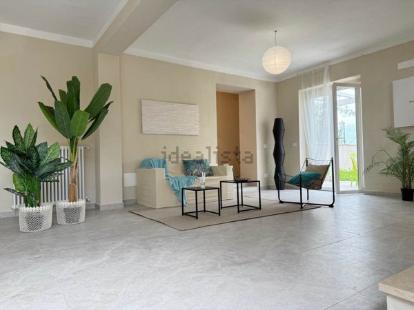 appartamento in vendita a Livorno in zona Collinaia