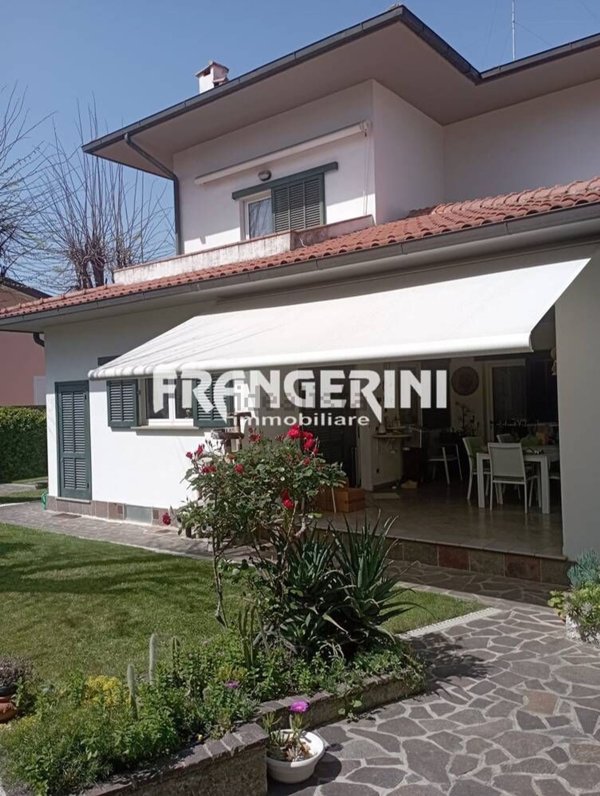 casa indipendente in vendita a Livorno in zona Ospedale