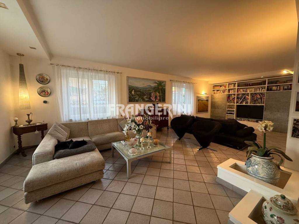 casa indipendente in vendita a Livorno in zona Ospedale