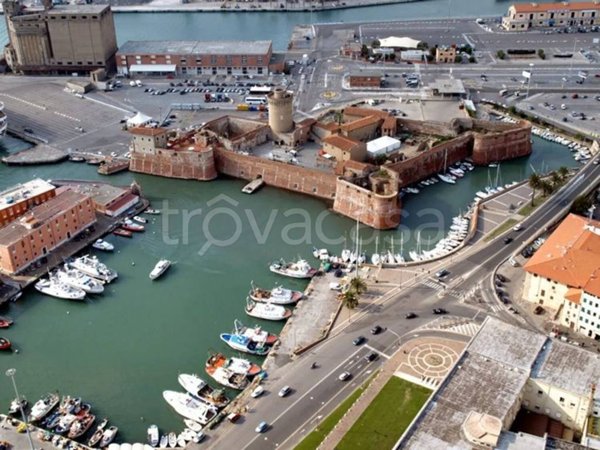 ufficio in vendita a Livorno in zona Centro Città