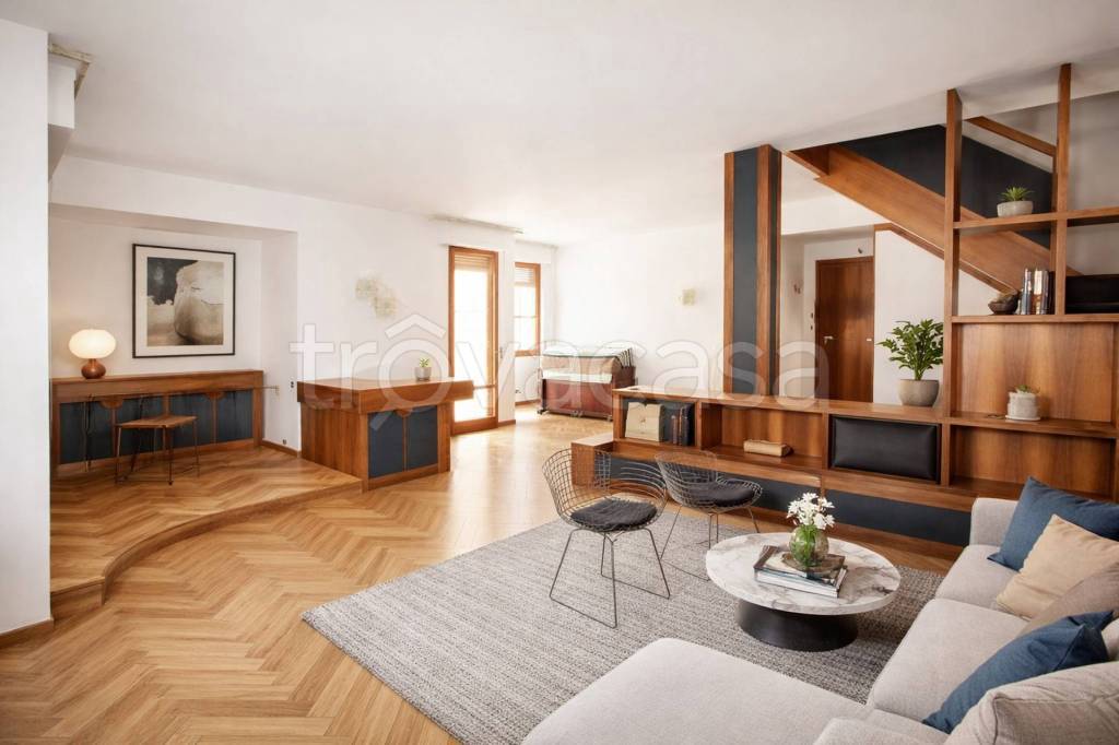 appartamento in vendita a Livorno in zona Lungomare