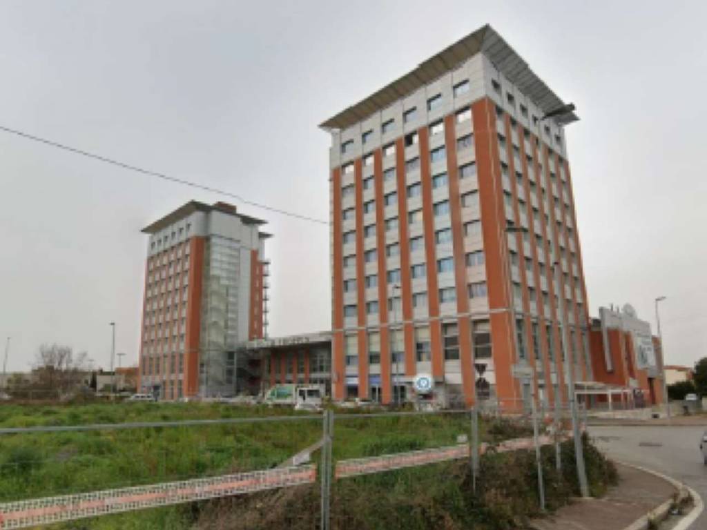 ufficio in vendita a Livorno in zona Valle Benedetta