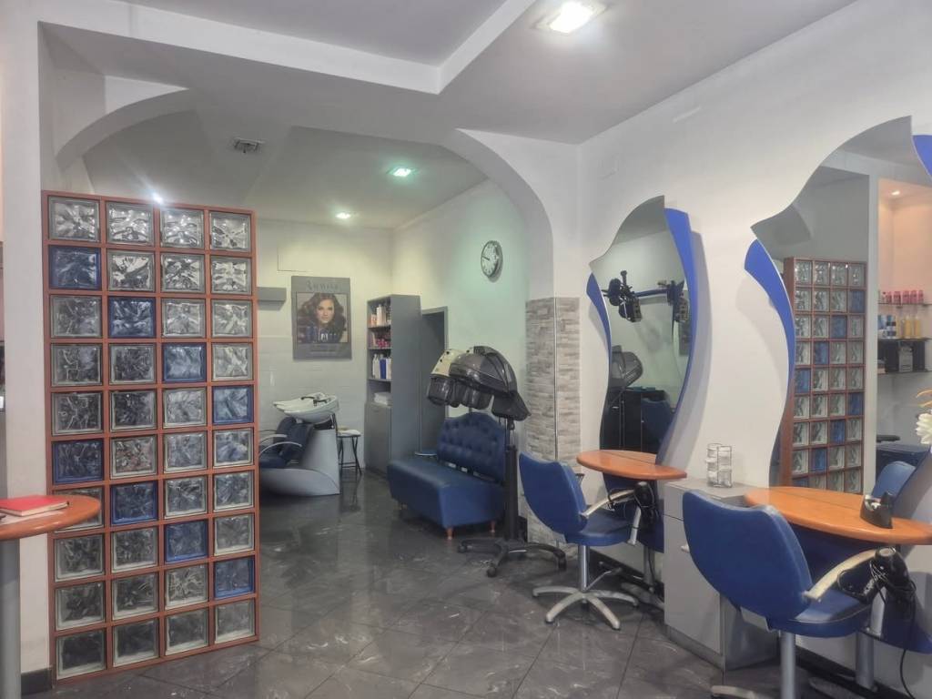 negozio in vendita a Livorno