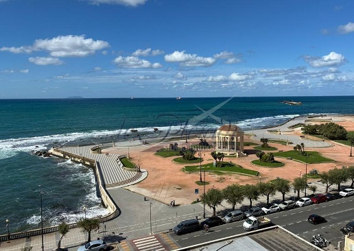 appartamento in vendita a Livorno in zona Lungomare