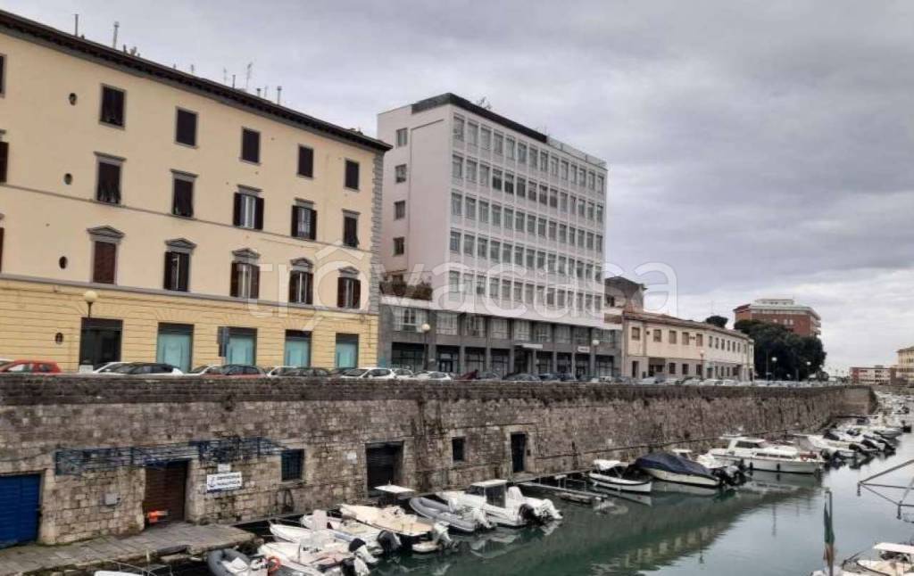 negozio in vendita a Livorno