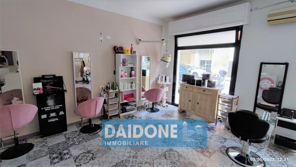 negozio in vendita a Livorno