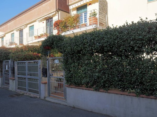 appartamento in vendita a Livorno in zona Ardenza