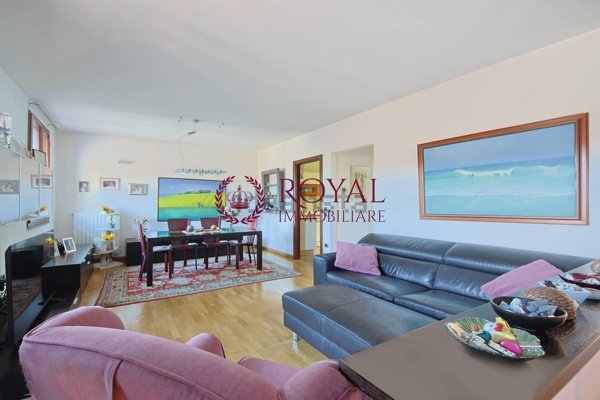 appartamento in vendita a Livorno in zona Ardenza